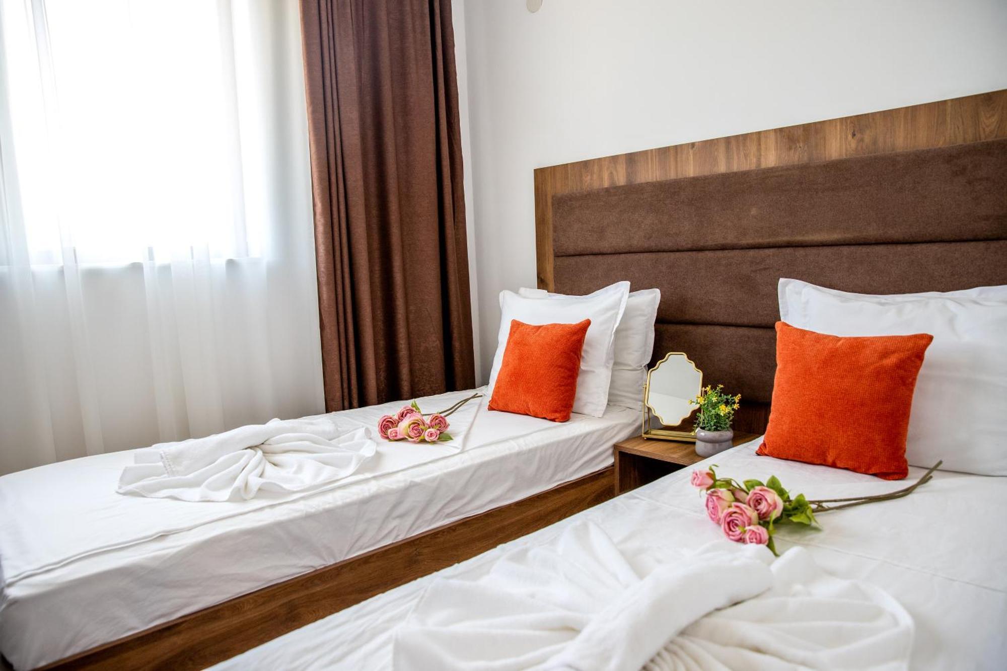 Two-Bedroom Premium Apartment سينتس قسطنطين وهيلينا المظهر الخارجي الصورة